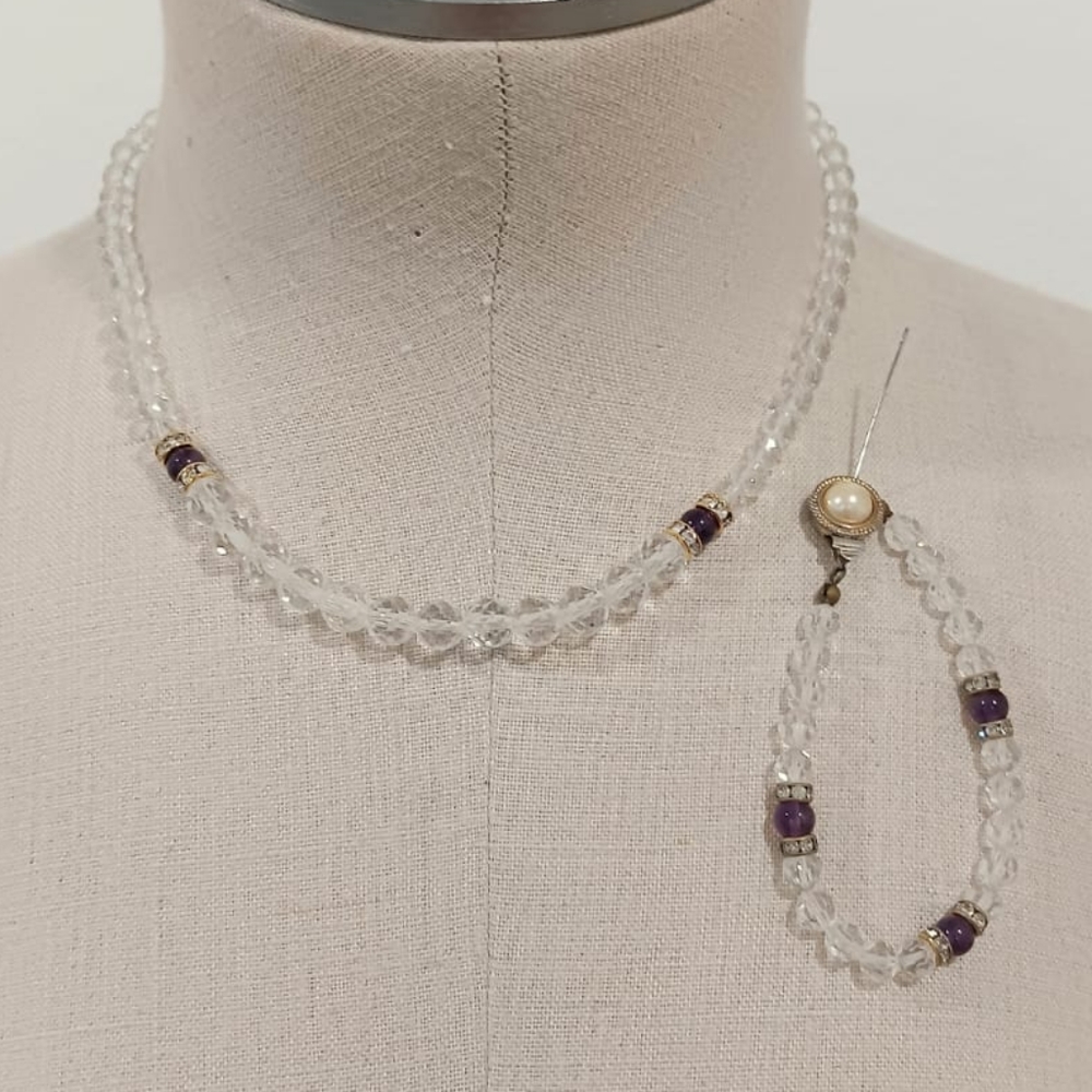 Multifaceted Crystal Vintage necklace and bracelet set